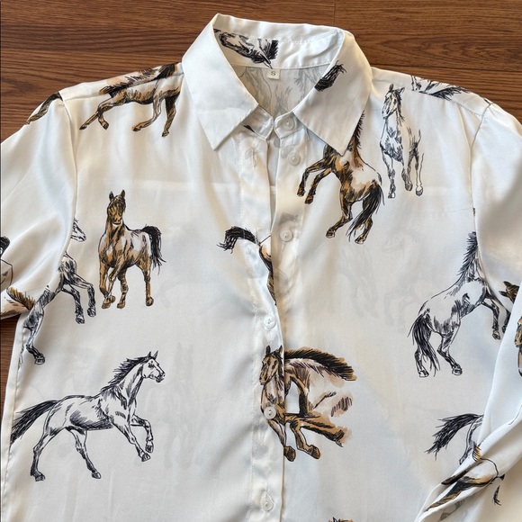 Horse Print White Button Up - Picture 3 of 4